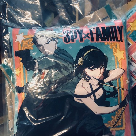 SPY x FAMILY Full-Coloured 45cm Cushion - Design A - Picture 7 of 7